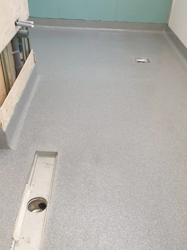 Avjämning och Eradur Struktur på Lidingö. Efter – Eradur Struktur med hålkäl.