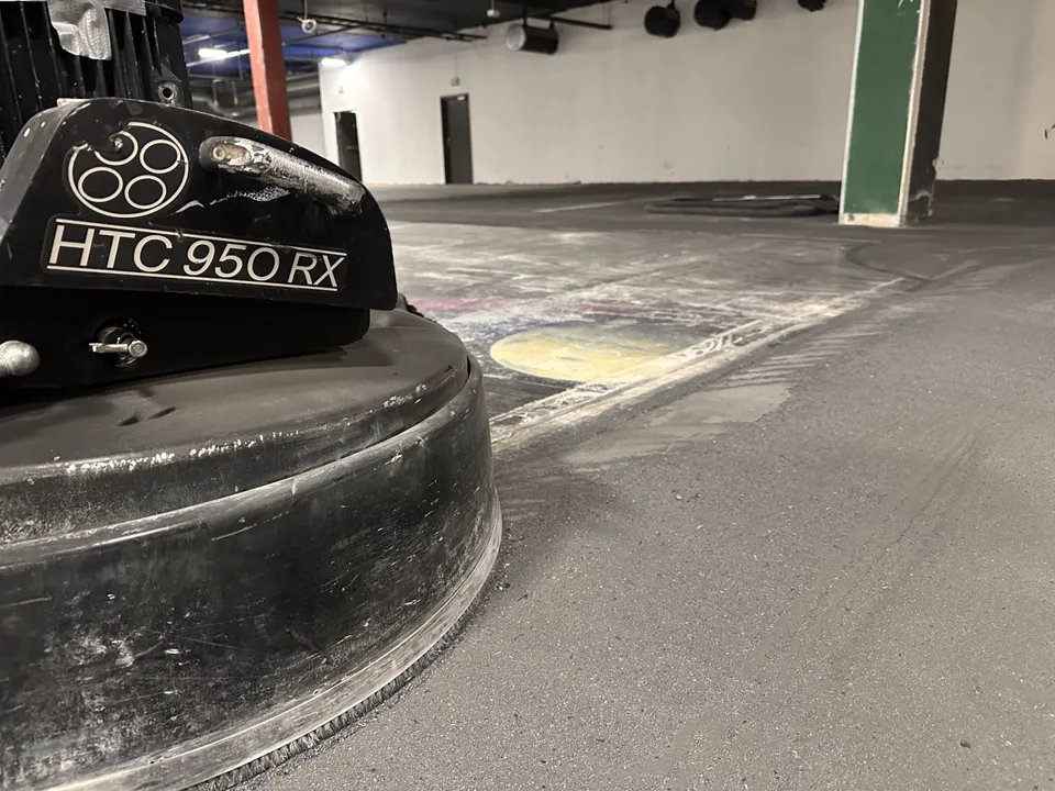 Grovdiamantslipning av 1300 m², Stockholm, Kungens Kurva